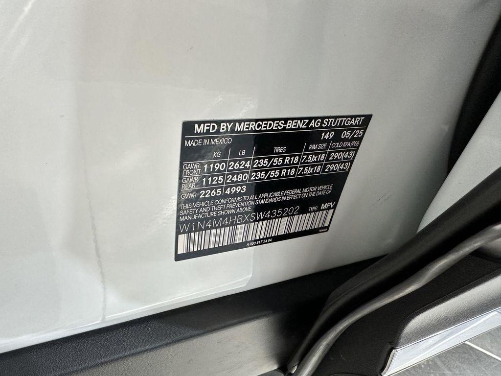 used 2025 Mercedes-Benz GLB 250 car, priced at $43,900