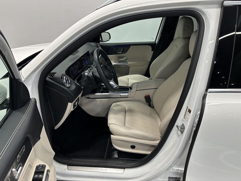 used 2025 Mercedes-Benz GLB 250 car, priced at $43,900