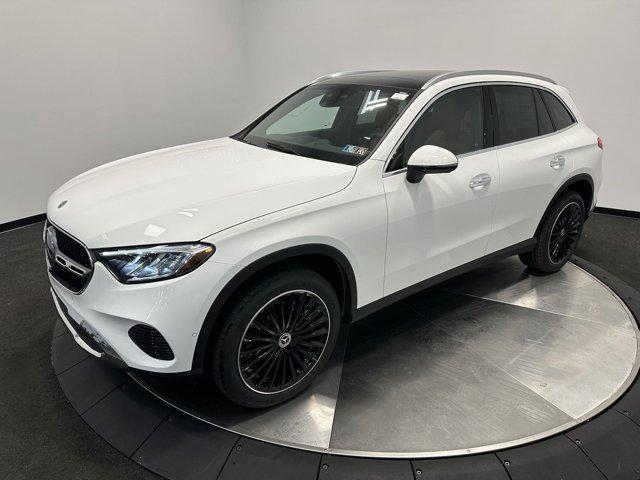 new 2025 Mercedes-Benz GLC 300 car, priced at $60,680