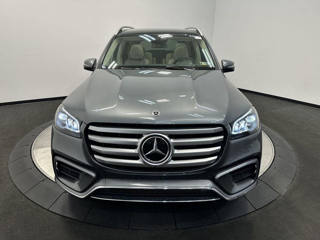 new 2026 Mercedes-Benz GLS 580 car, priced at $122,020
