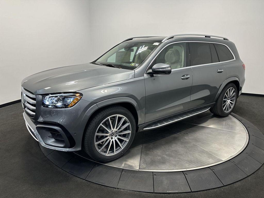 new 2026 Mercedes-Benz GLS 580 car, priced at $122,020