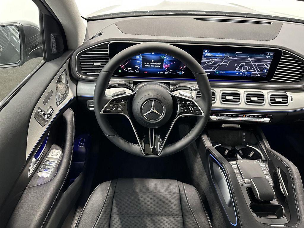 new 2026 Mercedes-Benz GLE 450 car, priced at $82,685
