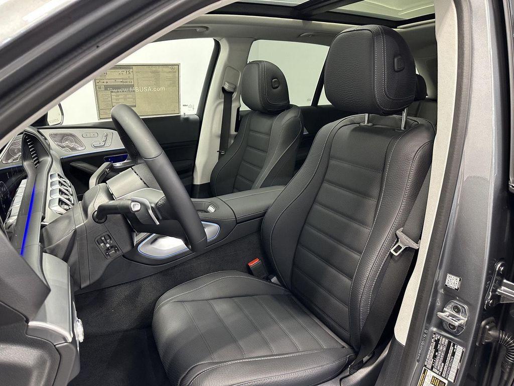 new 2026 Mercedes-Benz GLE 450 car, priced at $82,685