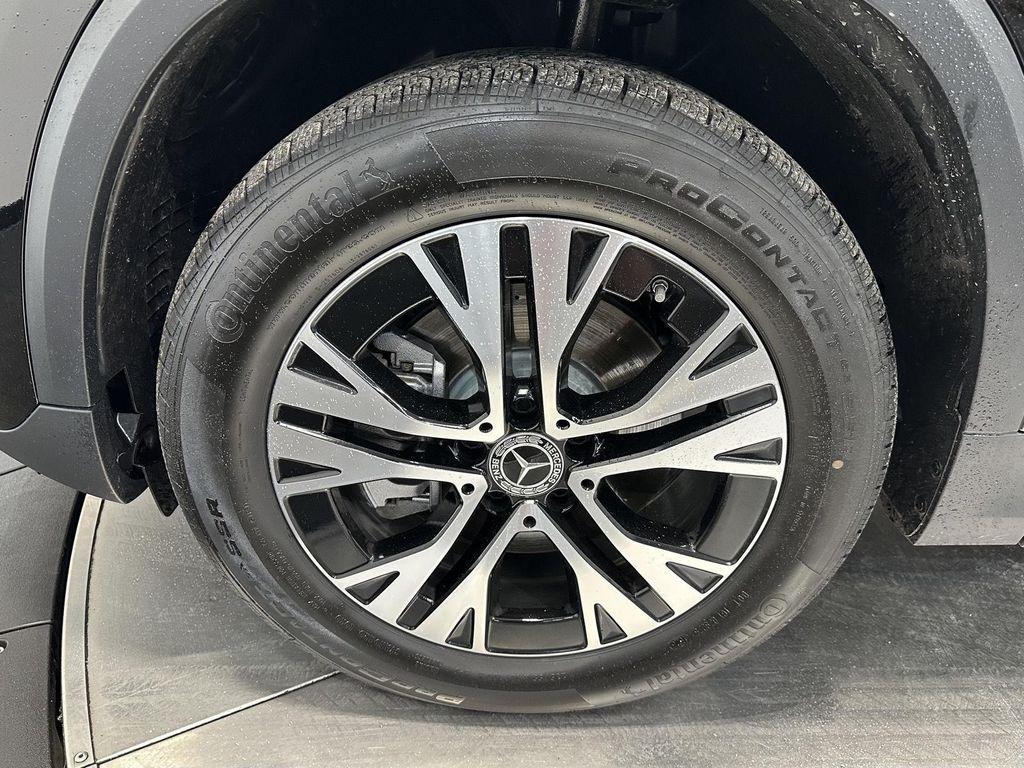 used 2026 Mercedes-Benz GLA 250 car, priced at $43,500