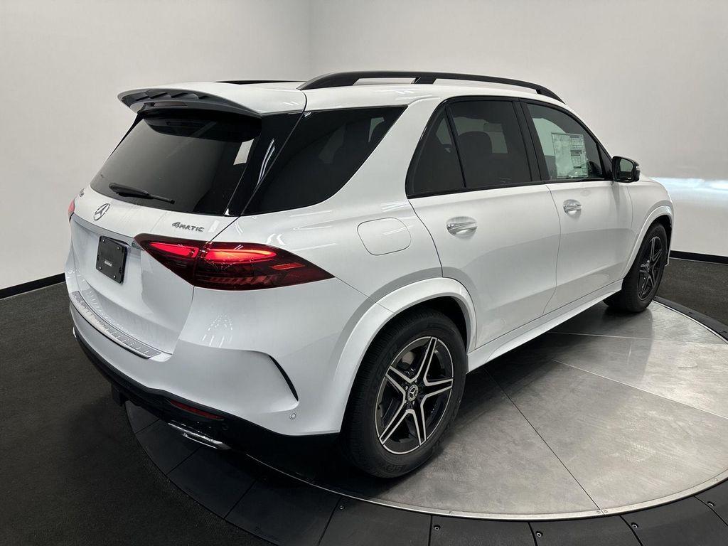 new 2025 Mercedes-Benz GLE 450 car, priced at $84,530
