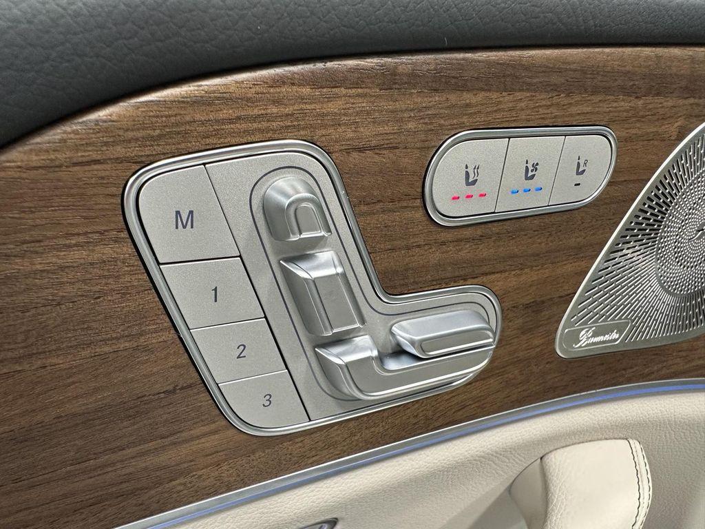 new 2025 Mercedes-Benz GLE 450 car, priced at $84,530