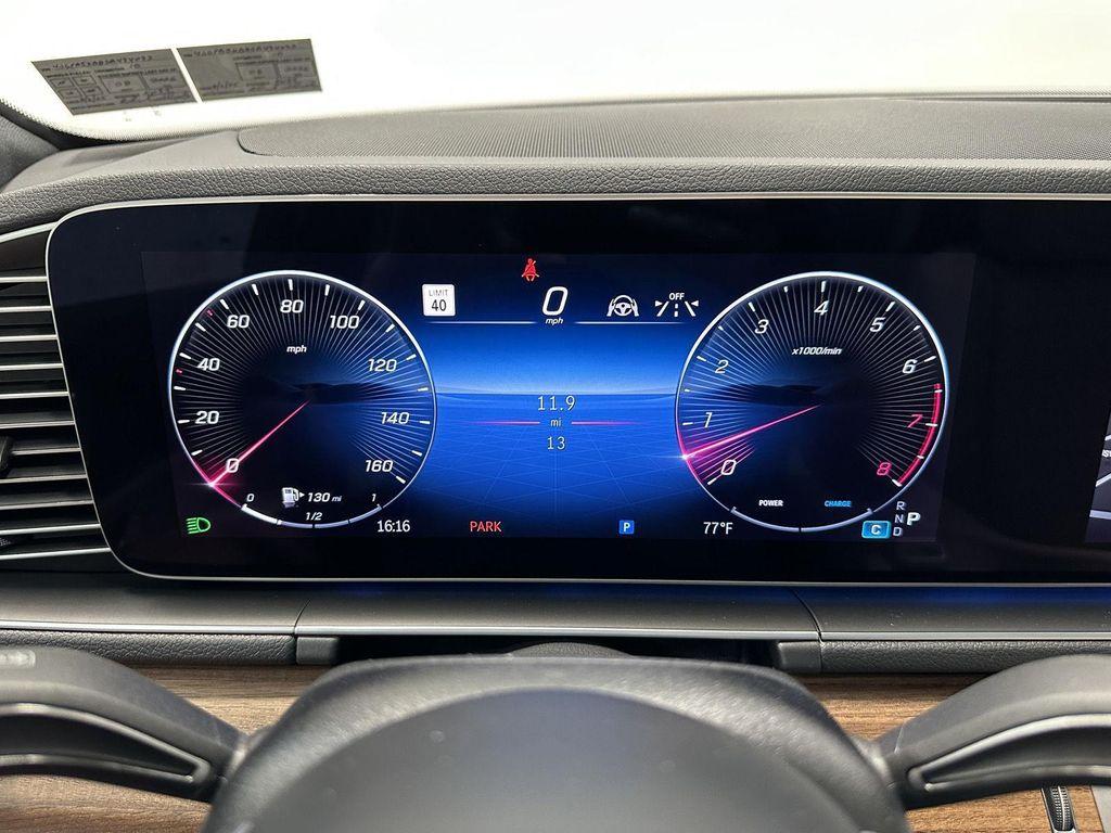 new 2025 Mercedes-Benz GLE 450 car, priced at $84,530