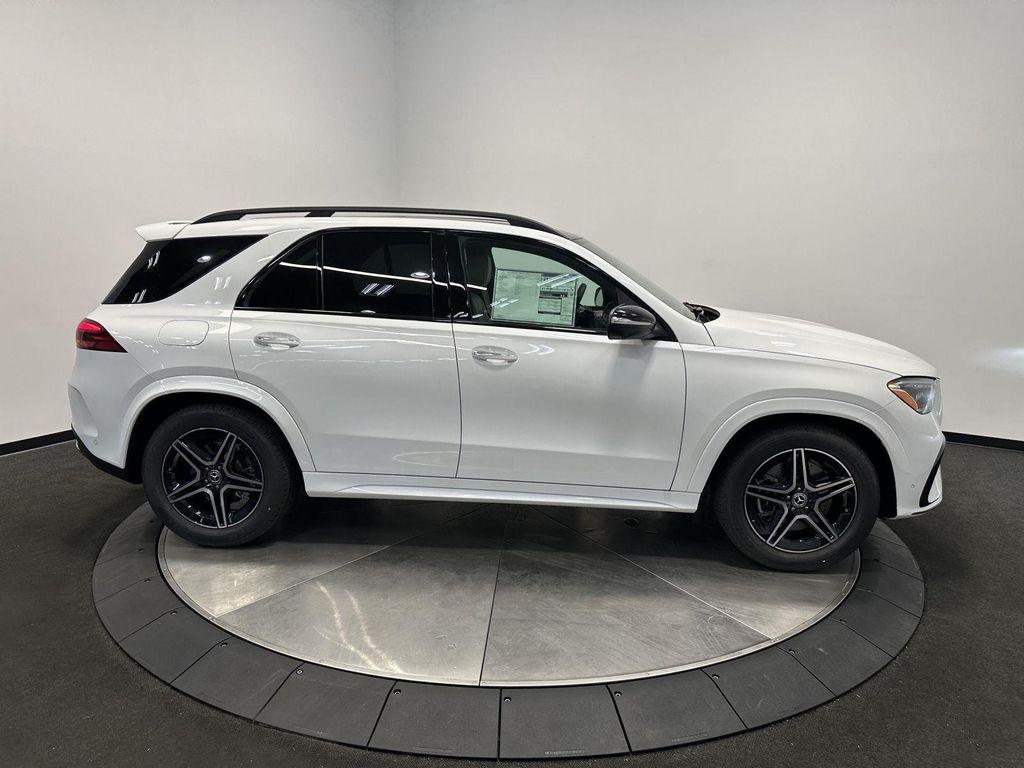 new 2025 Mercedes-Benz GLE 450 car, priced at $84,530