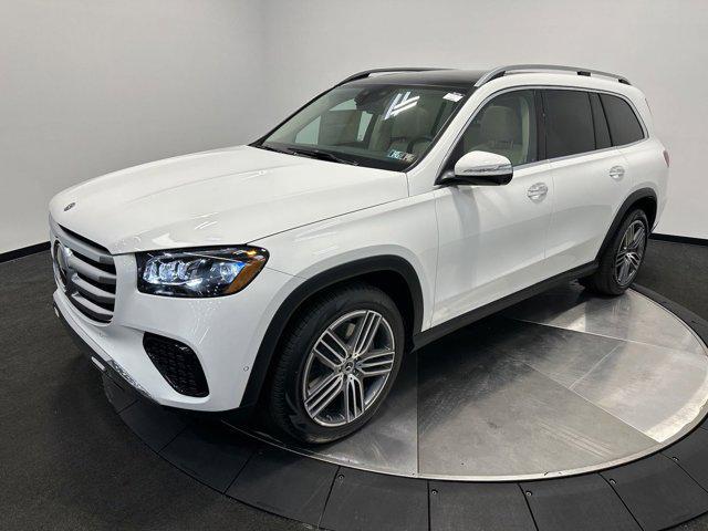 new 2024 Mercedes-Benz GLS 450 car, priced at $90,125