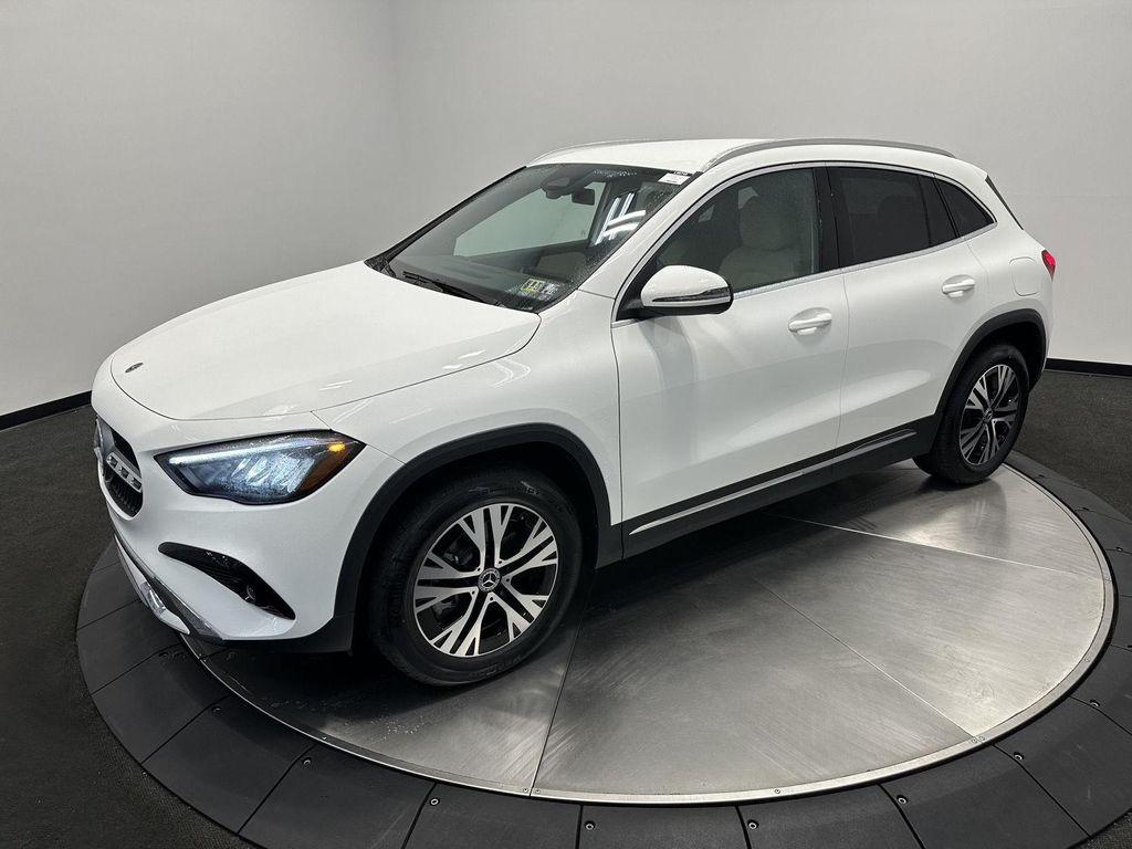 used 2025 Mercedes-Benz GLA 250 car, priced at $39,400