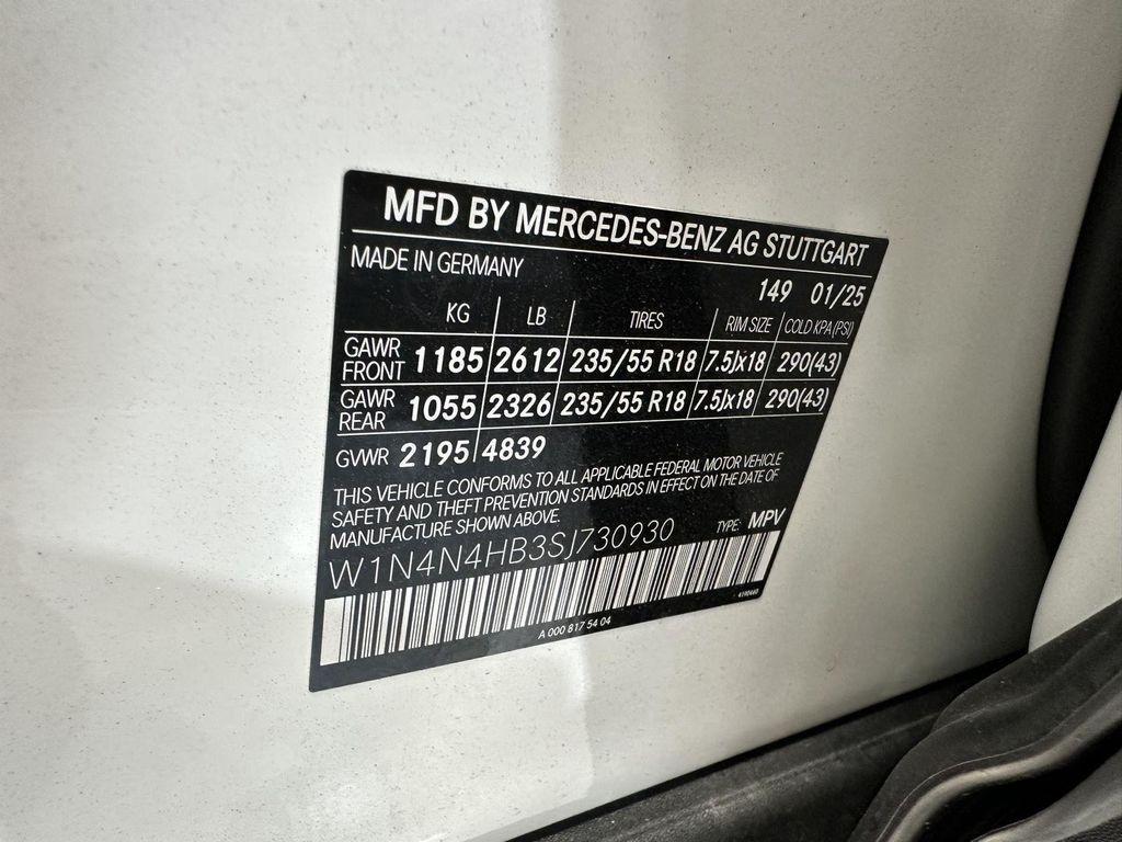 used 2025 Mercedes-Benz GLA 250 car, priced at $39,400
