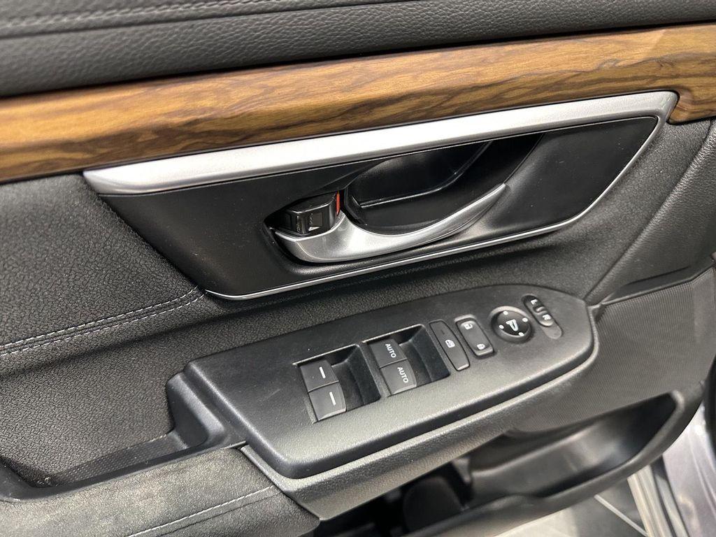 used 2021 Honda CR-V car, priced at $24,900