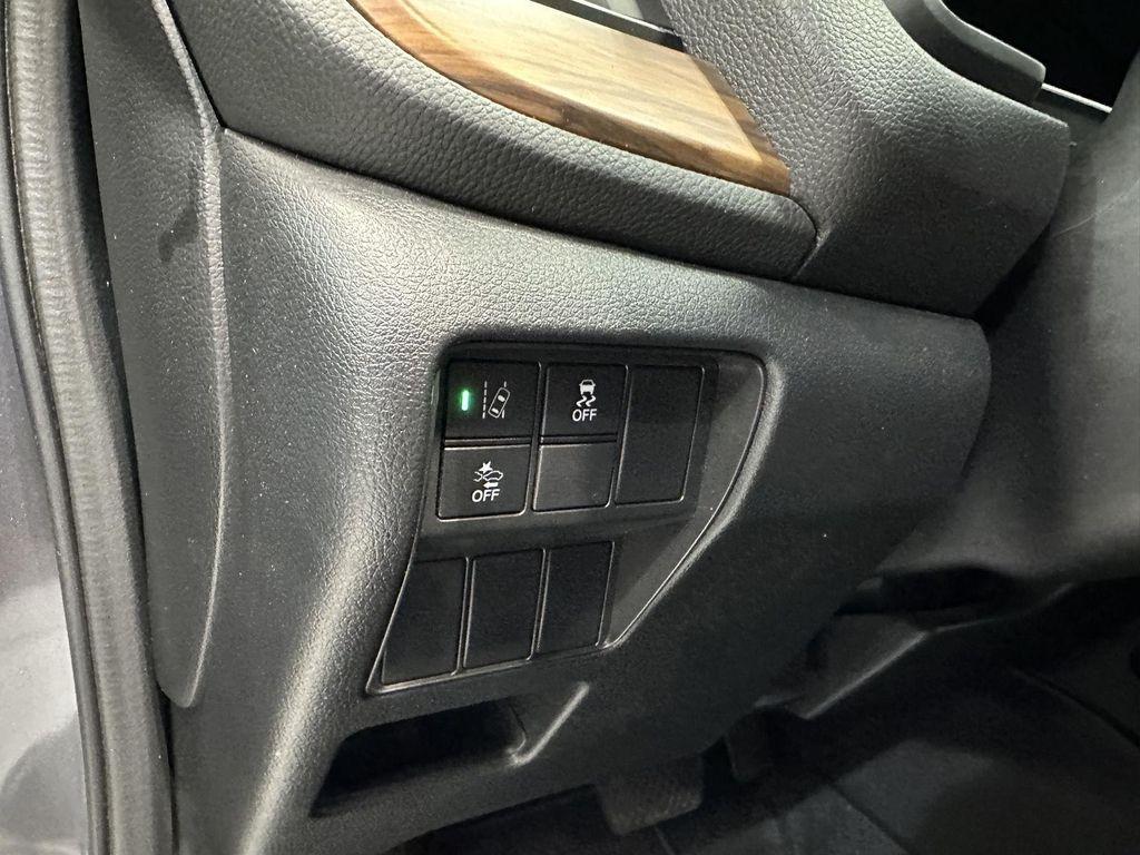 used 2021 Honda CR-V car, priced at $24,900