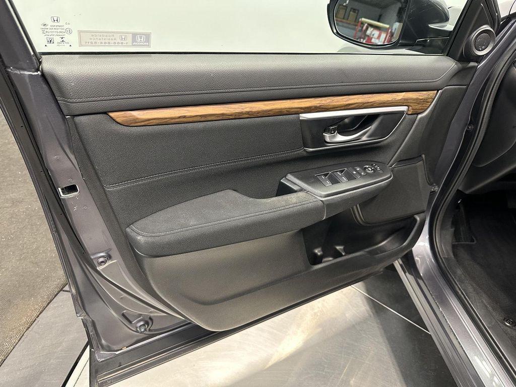 used 2021 Honda CR-V car, priced at $24,900
