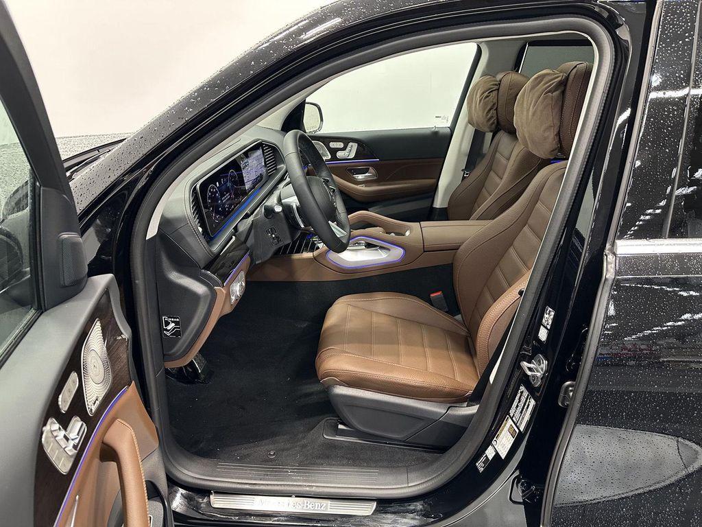 new 2026 Mercedes-Benz GLS 450 car, priced at $106,940