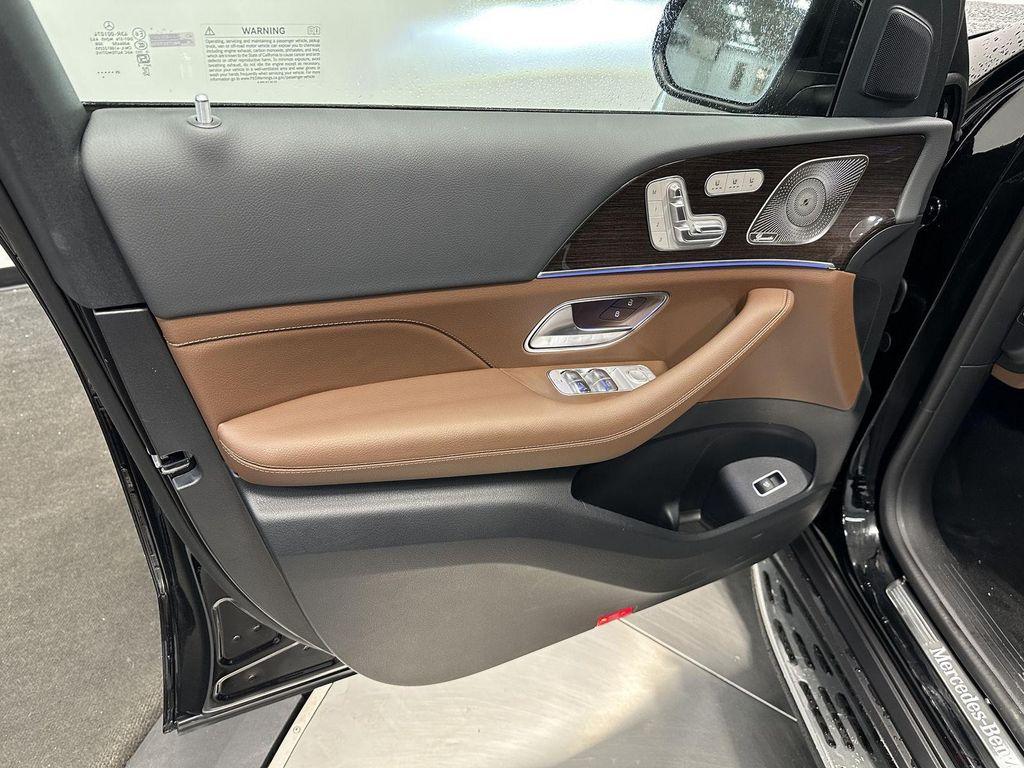 new 2026 Mercedes-Benz GLS 450 car, priced at $106,940
