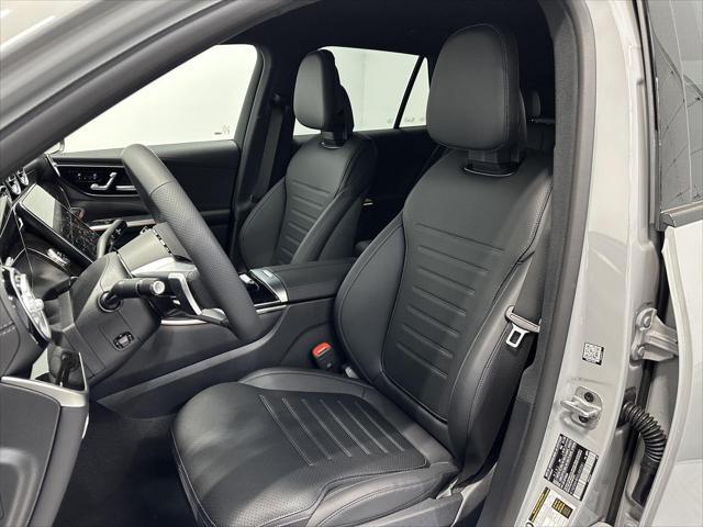 new 2025 Mercedes-Benz GLC 300 car, priced at $62,875