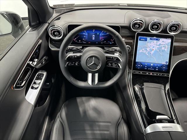 new 2025 Mercedes-Benz GLC 300 car, priced at $62,875