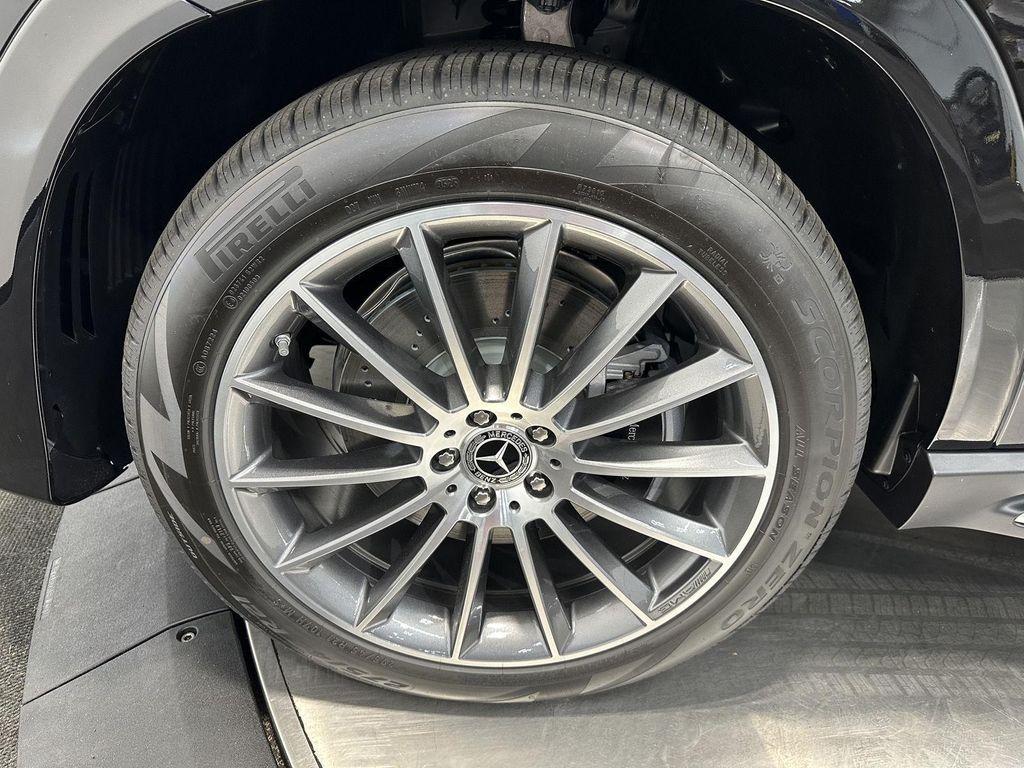 new 2026 Mercedes-Benz GLE 450 car, priced at $80,905