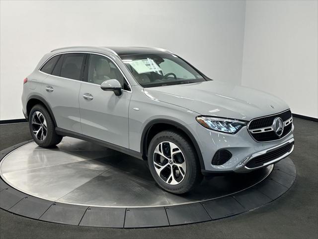 new 2025 Mercedes-Benz GLC 350e car, priced at $66,555