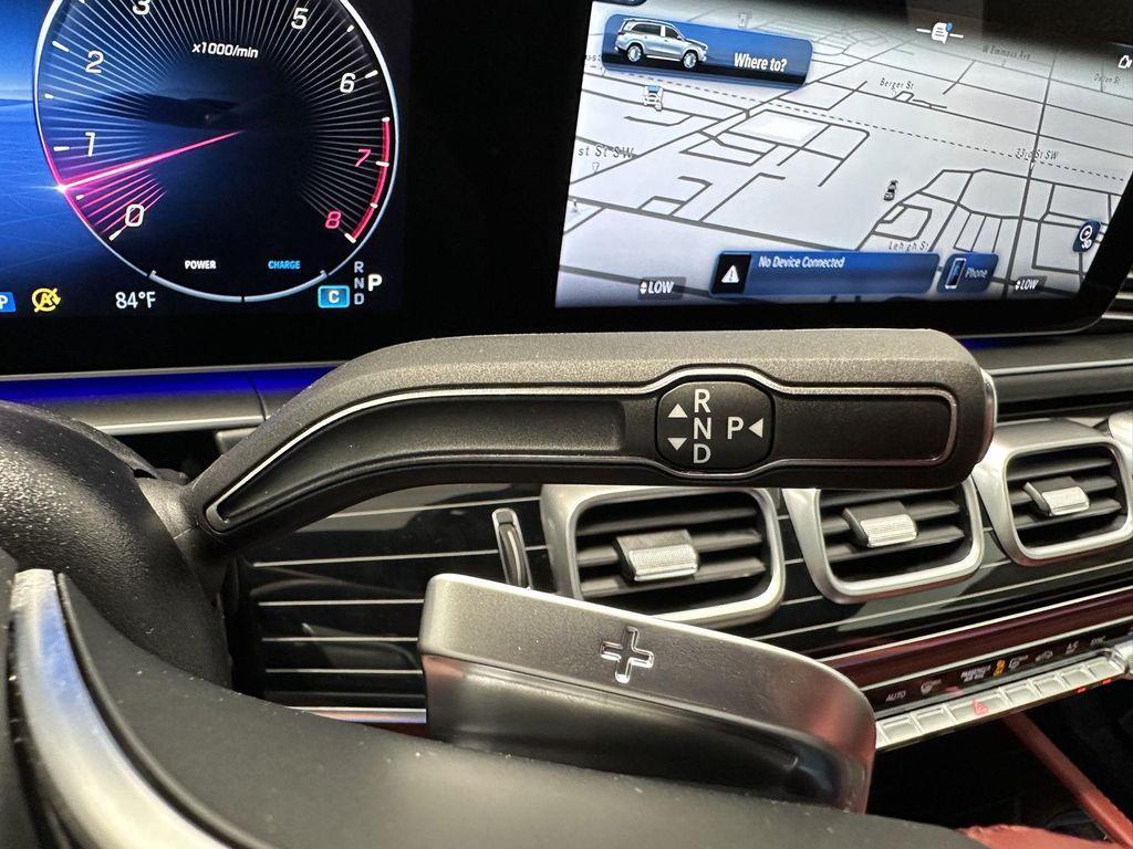 new 2025 Mercedes-Benz Maybach GLS 600 car, priced at $211,235
