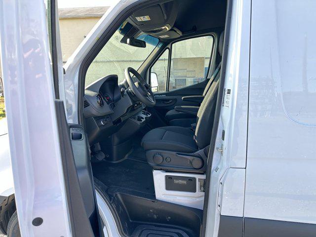 new 2024 Mercedes-Benz Sprinter 2500 car, priced at $67,298