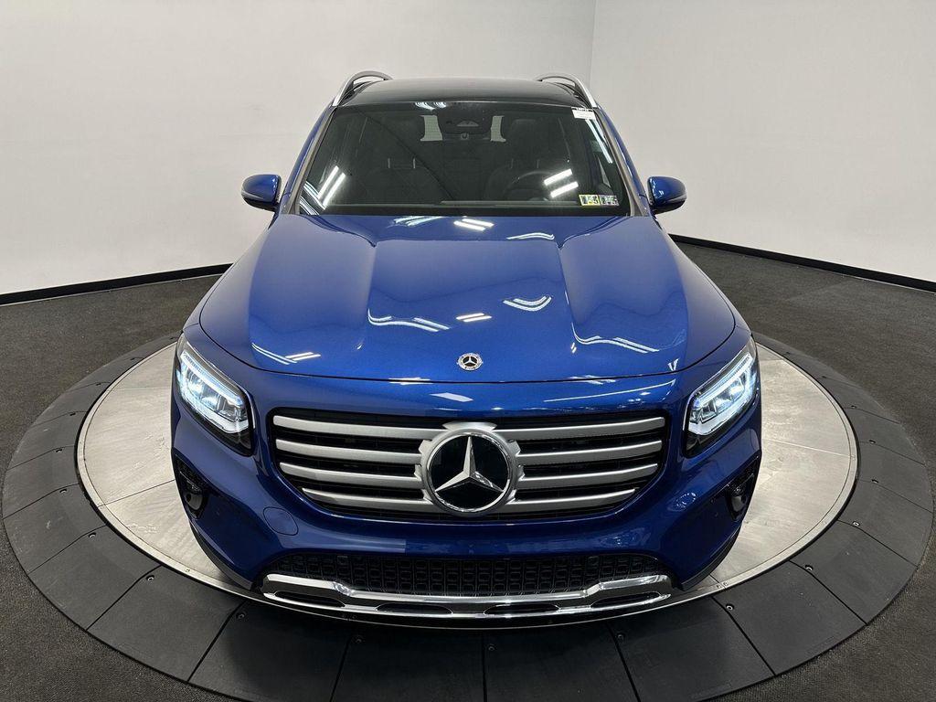 used 2025 Mercedes-Benz GLB 250 car, priced at $45,900