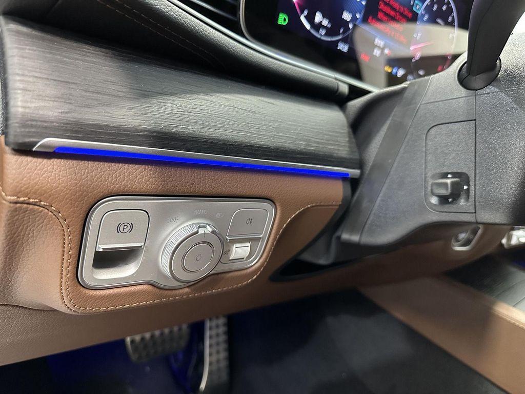 new 2025 Mercedes-Benz GLS 450 car, priced at $97,510