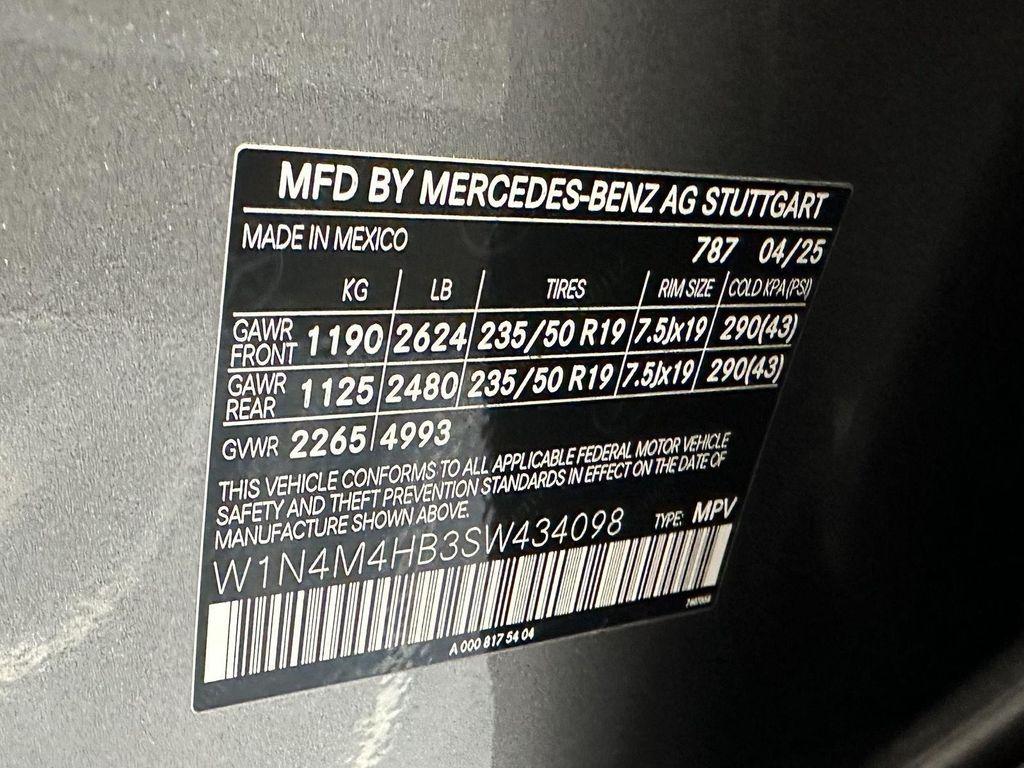 used 2025 Mercedes-Benz GLB 250 car, priced at $48,900