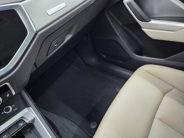 used 2024 Audi Q3 car