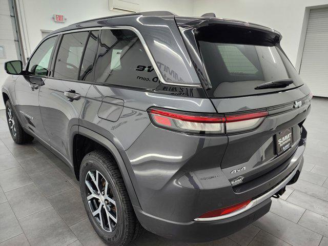 used 2023 Jeep Grand Cherokee car, priced at $34,999