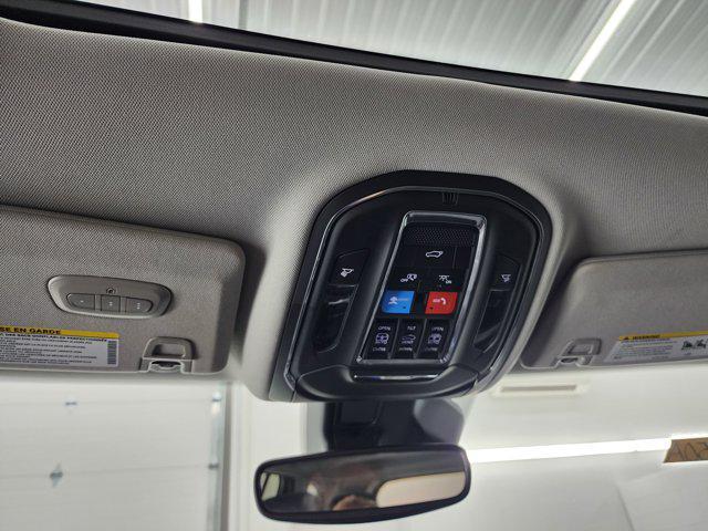 used 2023 Jeep Grand Cherokee car, priced at $34,999