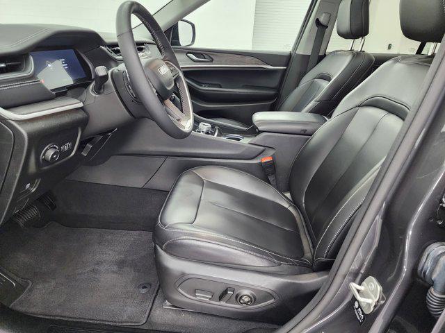 used 2023 Jeep Grand Cherokee car, priced at $34,999