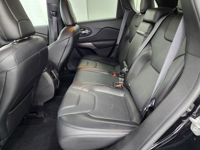 used 2019 Jeep Cherokee car