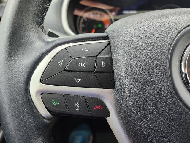 used 2016 Jeep Cherokee car