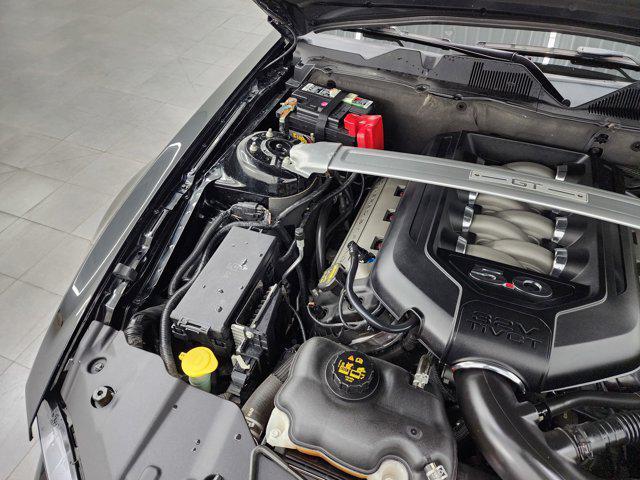 used 2014 Ford Mustang car