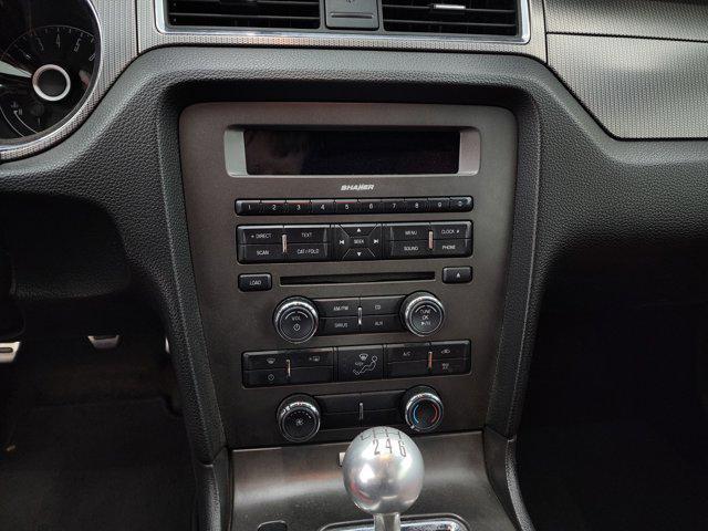 used 2014 Ford Mustang car