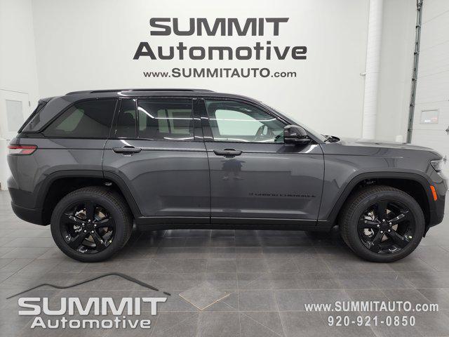 new 2025 Jeep Grand Cherokee car, priced at $48,552