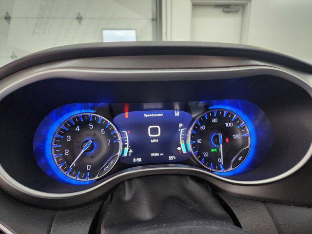 used 2023 Chrysler Pacifica car, priced at $25,999