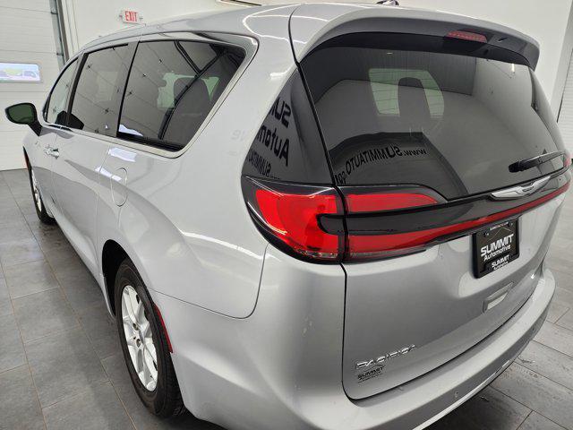 used 2023 Chrysler Pacifica car, priced at $25,999