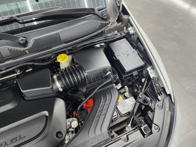 used 2023 Chrysler Pacifica car, priced at $25,999