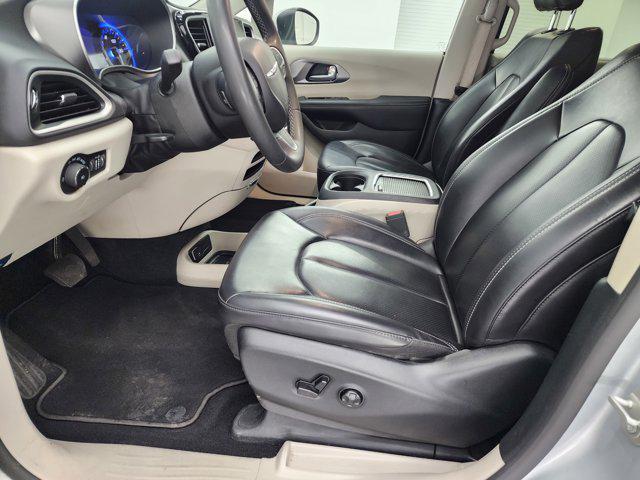 used 2023 Chrysler Pacifica car, priced at $25,999