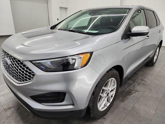 used 2024 Ford Edge car, priced at $27,999