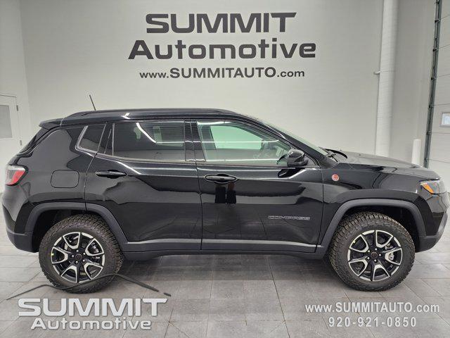 new 2025 Jeep Compass car, priced at $34,292