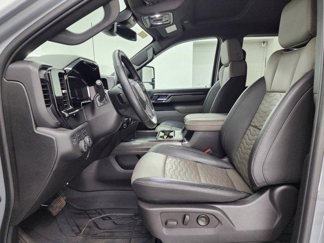 used 2025 Chevrolet Silverado 2500 car, priced at $72,999