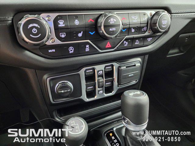 new 2025 Jeep Wrangler car, priced at $54,505