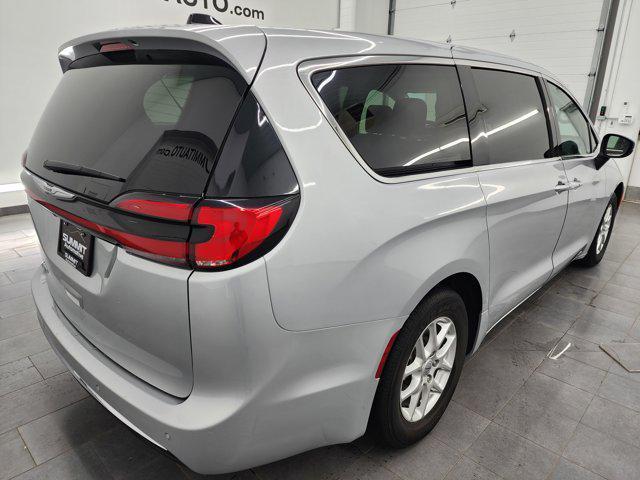 used 2023 Chrysler Pacifica car, priced at $25,999