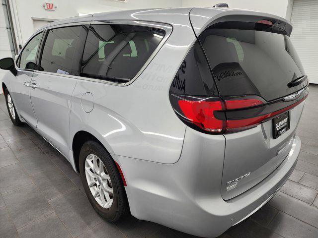 used 2023 Chrysler Pacifica car, priced at $25,999