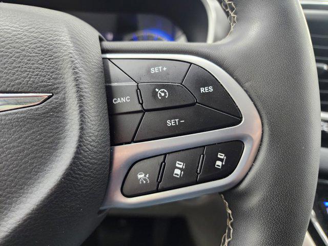 used 2023 Chrysler Pacifica car, priced at $25,999