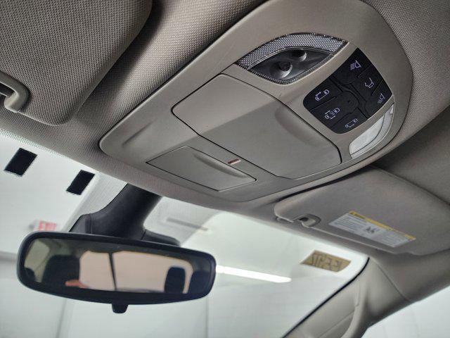 used 2023 Chrysler Pacifica car, priced at $25,999